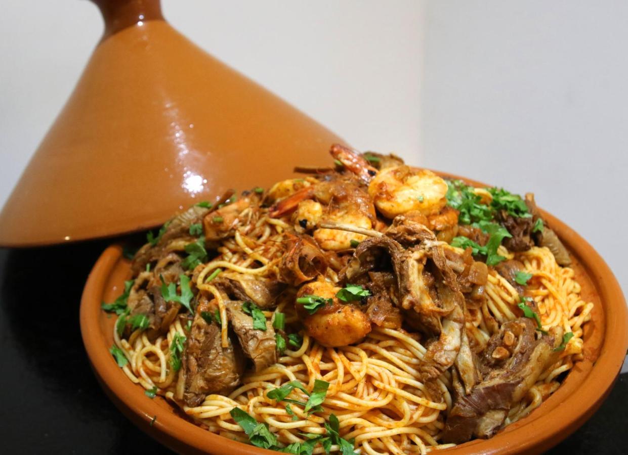 El Oumara Hotel Tunis Ngoại thất bức ảnh